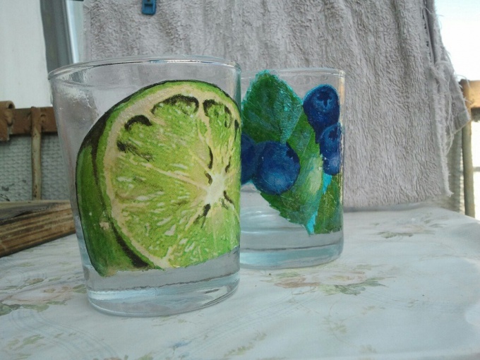 Decoupage op een glas