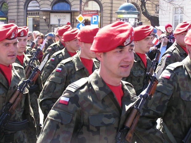 Hoe is het karakteristiek geschreven in het militaire registratie- en inschrijvingsbureau 