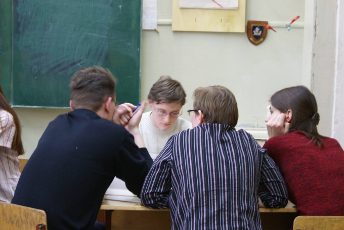 Hoe een kind voorbereiden voor een schoolinterview