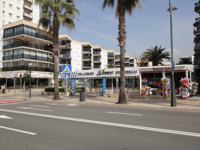 Hoe kom je van Barcelona naar Salou