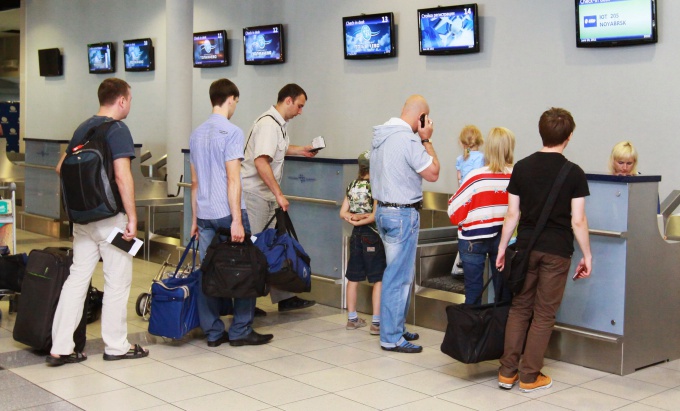 Hoe registreert u op de luchthaven