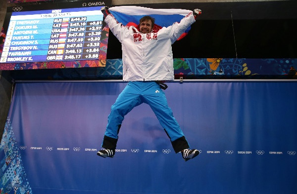 Alexander Tretyakov nam Olympisch goud in een skelet